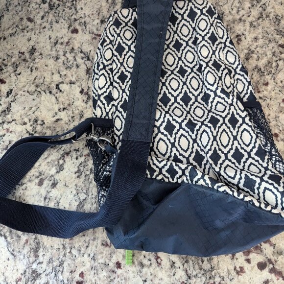Thirty One Perfect Pendant one shoulder sling back bag - Picture 3 of 3